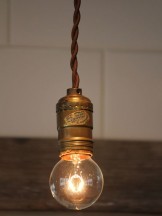 �����ޥĥ��󤫤�Ǥ�<br>�ͤ��줿�����ɡ�<br>